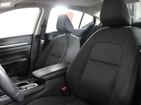 Certified 2023 Nissan Altima 2.5 SV w/ SV Premium Package FWD image 22