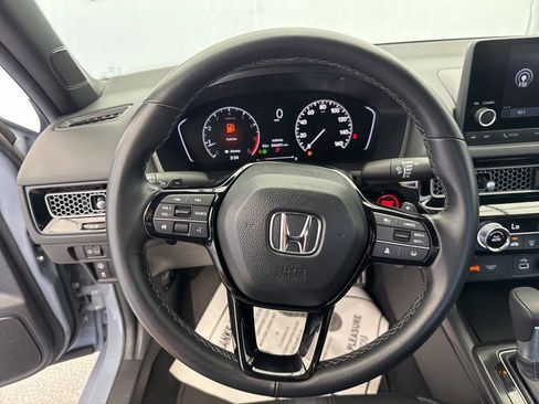 Used 2024 Honda Civic Sport image 25