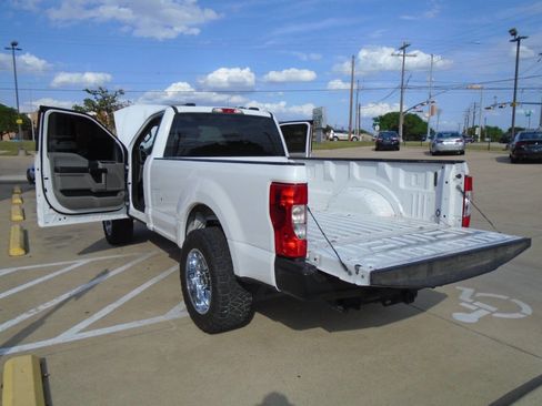 Used 2020 Ford F250 XL w/ Power Equipment Group image 21