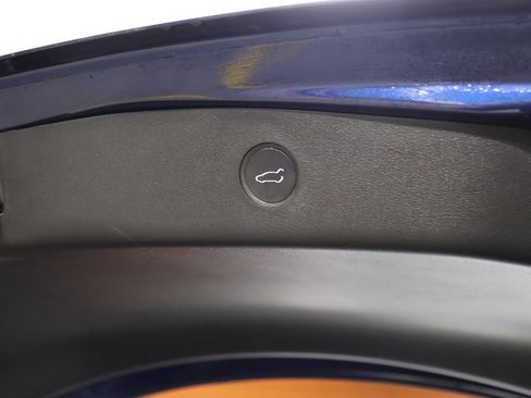 Used 2023 Tesla Model 3 Standard Range image 60