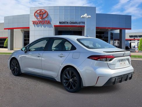 Used 2024 Toyota Corolla XSE FWD image 5