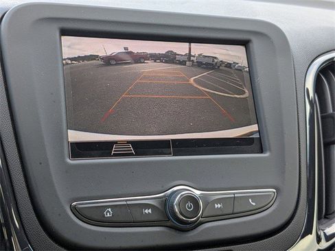 Certified 2022 Chevrolet Equinox RS image 25