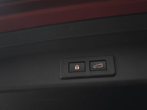 Used 2025 Subaru Ascent Premium image 19