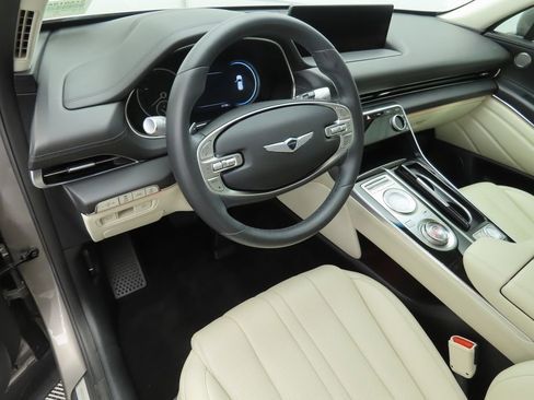 Used 2021 Genesis GV80 2.5T image 9