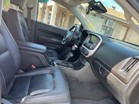 Used 2018 GMC Canyon SLT w/ Driver Alert Package AWD/4WD image 17