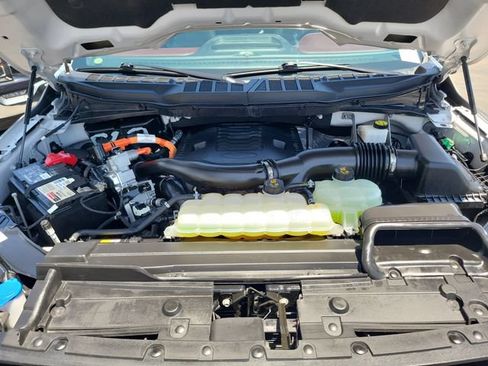 Certified 2022 Ford F150 Lariat AWD/4WD image 30
