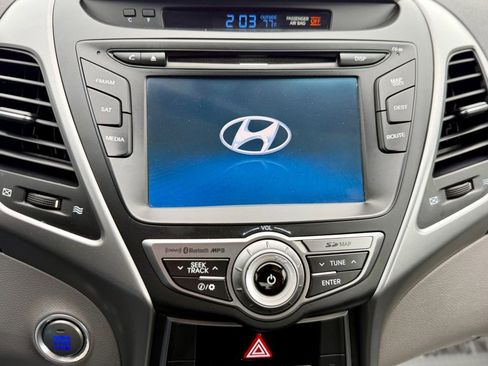 Used 2014 Hyundai Elantra w/ Option Group 2 image 13
