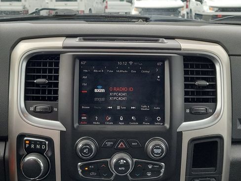 Used 2019 RAM 1500 Big Horn AWD/4WD image 13