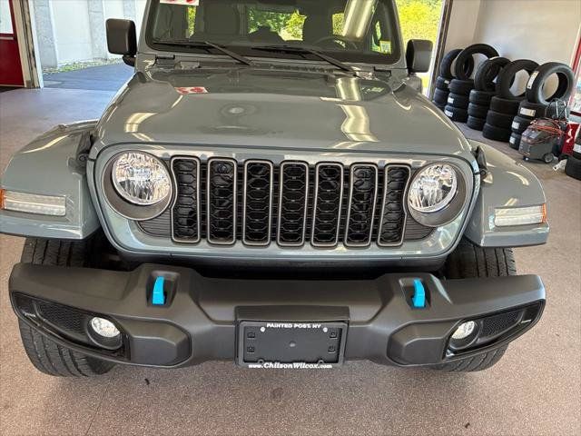 Certified 2024 Jeep Wrangler Unlimited AWD/4WD image 7