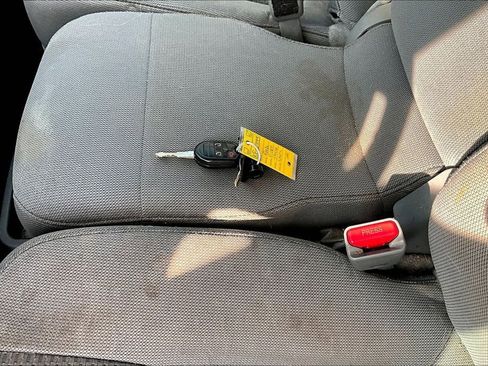 Used 2014 Ford F150 XLT image 13