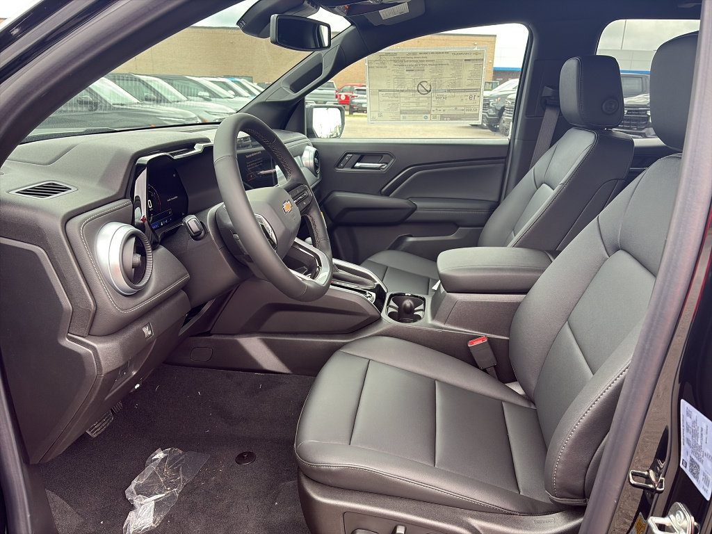 New 2026 Chevrolet Colorado LT w/ LT Convenience Package AWD/4WD image 8