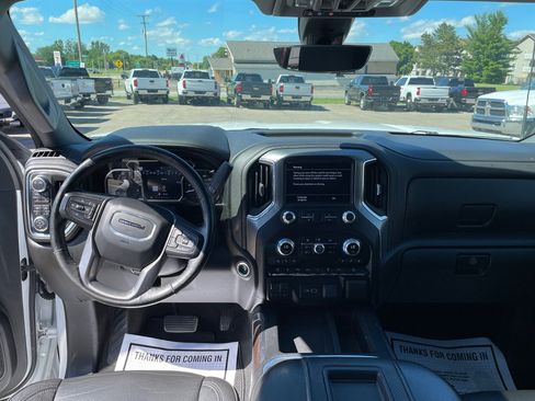 Used 2020 GMC Sierra 3500 Denali w/ Denali Ultimate Package AWD/4WD image 23