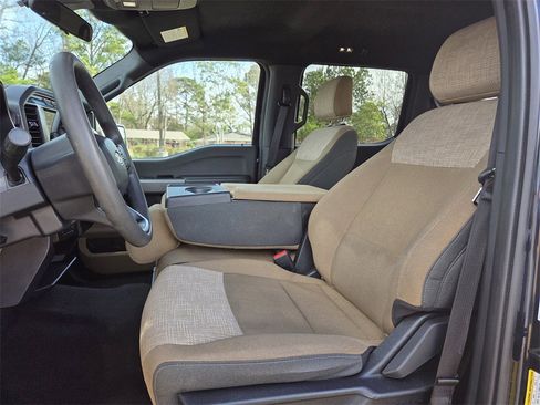 Used 2023 Ford F150 XLT image 13