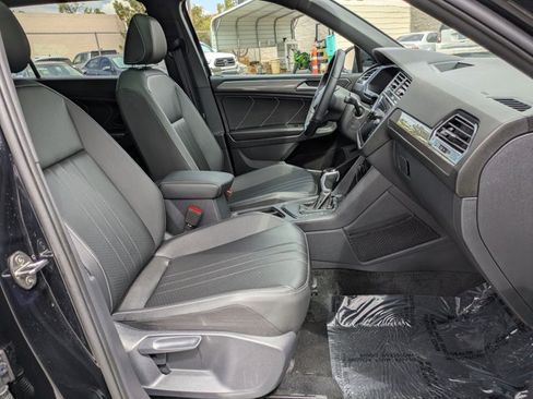 Used 2024 Volkswagen Tiguan SE R-Line FWD image 22