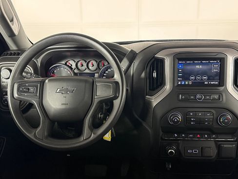 Used 2022 Chevrolet Silverado 1500 Custom Trail Boss AWD/4WD image 30