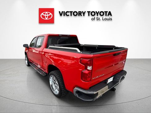 Used 2025 Chevrolet Silverado 1500 LT AWD/4WD image 5