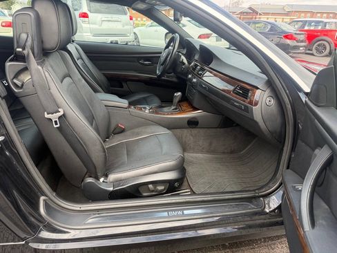 Used 2013 BMW 328i Convertible image 10