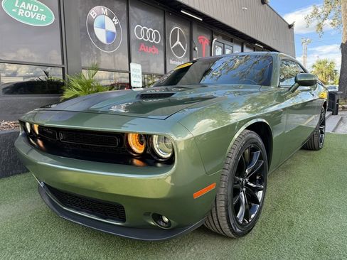 Used 2018 Dodge Challenger SXT Plus image 1