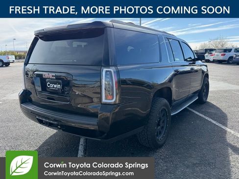 Used 2016 GMC Yukon XL SLT w/ Open Road Package image 8