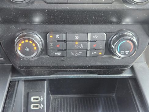 Used 2019 Ford F150 XLT w/ Equipment Group 302A Luxury image 17