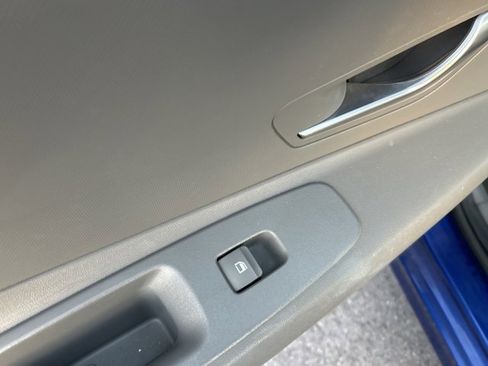 Used 2021 Hyundai Elantra SEL image 25