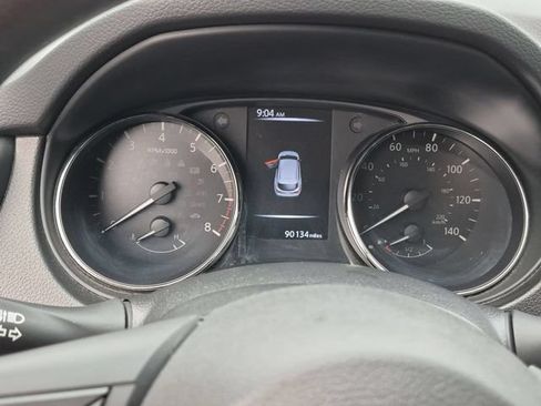 Used 2017 Nissan Rogue Sport SV AWD/4WD image 17