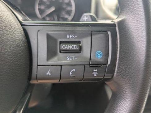 Used 2021 Nissan Rogue SV AWD/4WD image 25