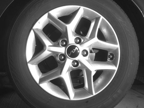 Used 2025 Kia Soul LX w/ LX Technology Package FWD image 14