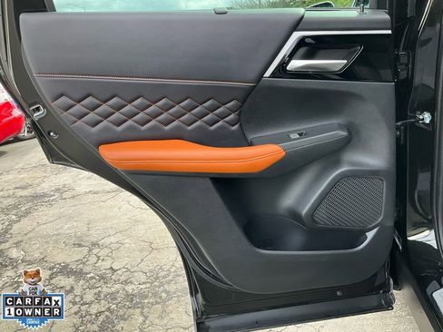 Used 2023 Mitsubishi Outlander SEL image 52