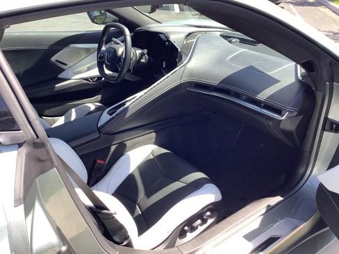 Used 2023 Chevrolet Corvette Stingray Preferred Cpe w/ 2LT RWD image 27