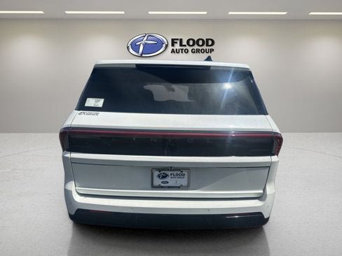 New 2026 Lincoln Navigator Reserve AWD/4WD image 6