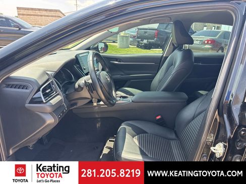 Used 2024 Toyota Camry SE FWD image 14