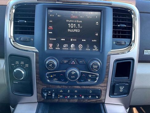 Used 2013 RAM 1500 Laramie Longhorn w/ Convenience Group image 32