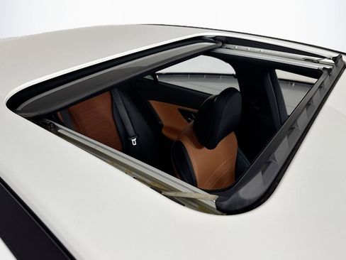 Certified 2023 Mercedes-Benz C 300 Sedan image 23