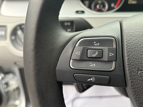 Used 2010 Volkswagen Passat Komfort image 15