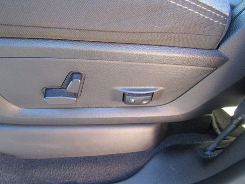 Used 2024 RAM 2500 Big Horn image 18