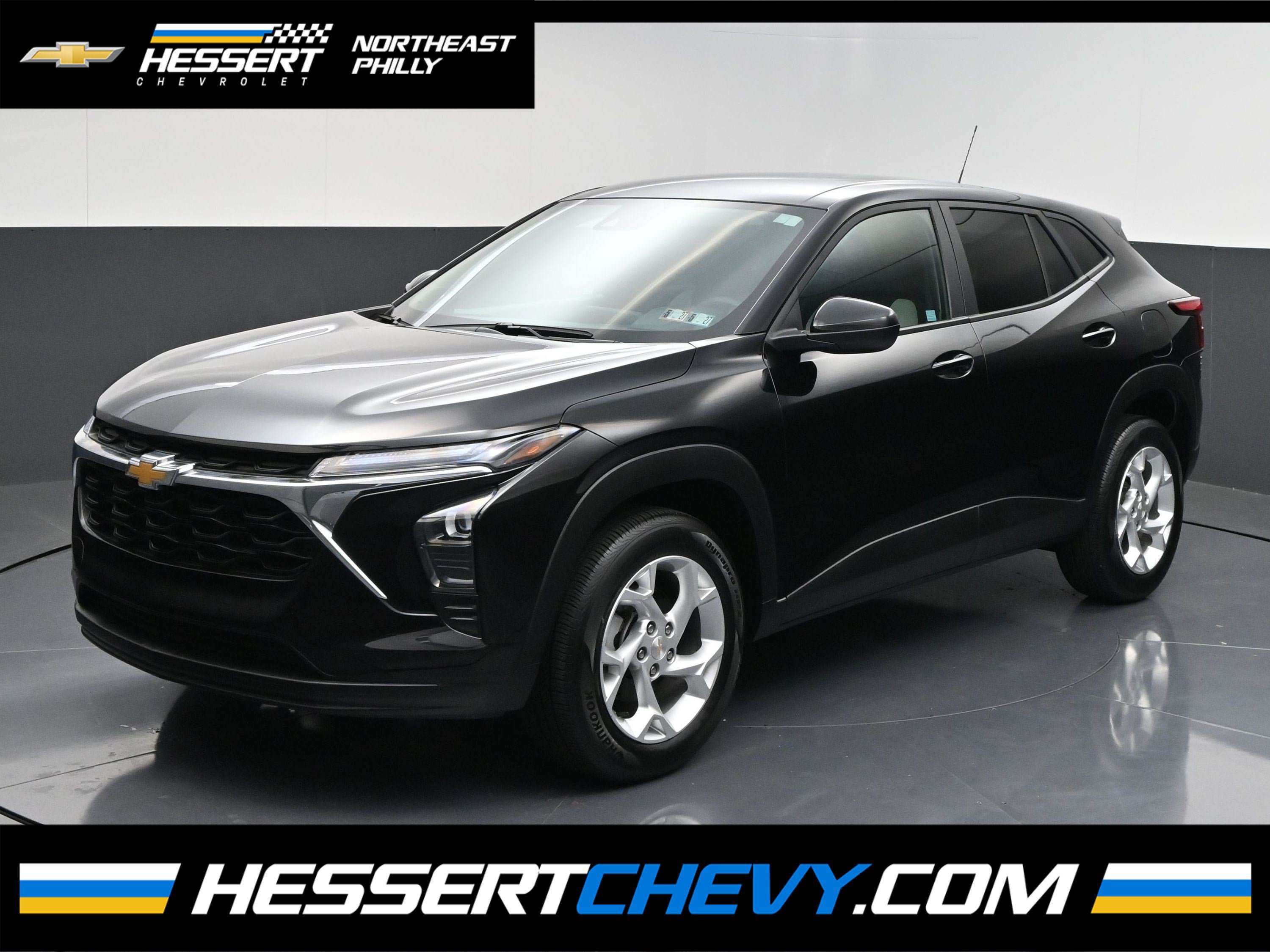 Certified 2025 Chevrolet Trax LS w/ LS Convenience Package FWD image 1