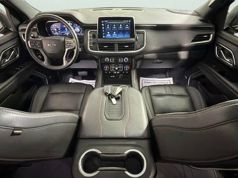 Used 2022 Chevrolet Suburban RST w/ Sport Performance Package RWD image 35