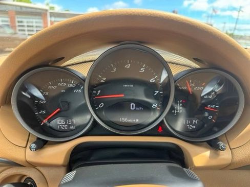 Used 2011 Porsche Boxster RWD image 33