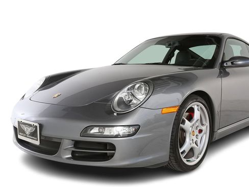 Used 2005 Porsche 911 Carrera S RWD image 8