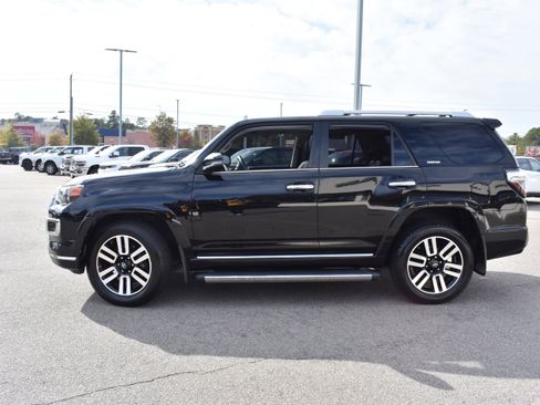 Used 2017 Toyota 4Runner Limited image 6