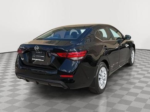 Used 2025 Nissan Sentra S FWD image 3