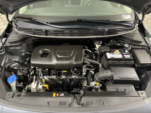 Used 2019 Kia Rio S image 6