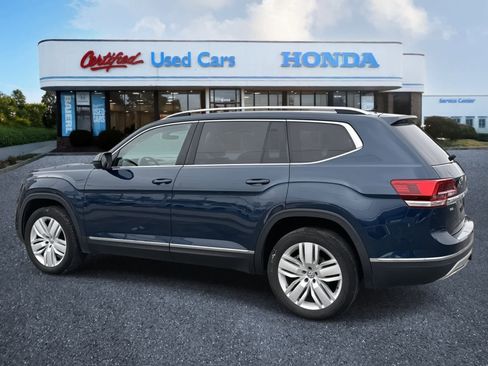 Used 2018 Volkswagen Atlas SEL Premium image 2