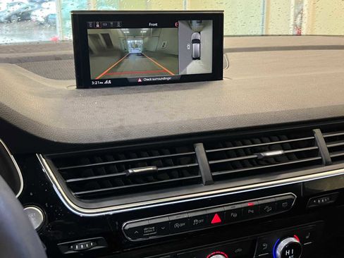 Used 2019 Audi Q7 3.0T Premium Plus w/ Premium Plus Package image 24