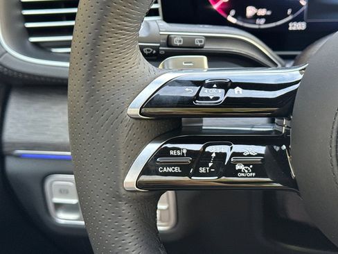 New 2026 Mercedes-Benz GLS 450 4MATIC image 26