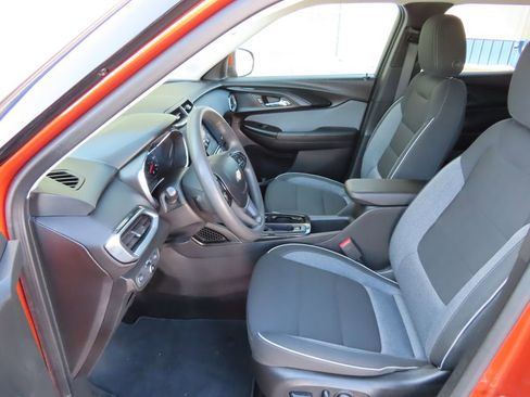 Certified 2023 Chevrolet TrailBlazer LT w/ Convenience Package image 21