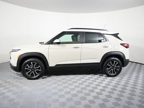 New 2026 Chevrolet TrailBlazer ACTIV w/ Convenience Package image 3