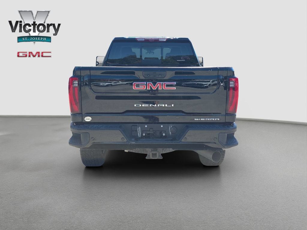 Used 2025 GMC Sierra 2500 Denali w/ Denali Reserve Package AWD/4WD image 16