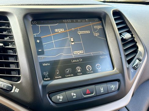 Used 2014 Jeep Cherokee Limited w/ Technology Group AWD/4WD image 9